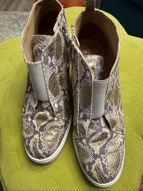 Paolo Metallic Snake-Print Slip-On Wedges in Gold and Gray